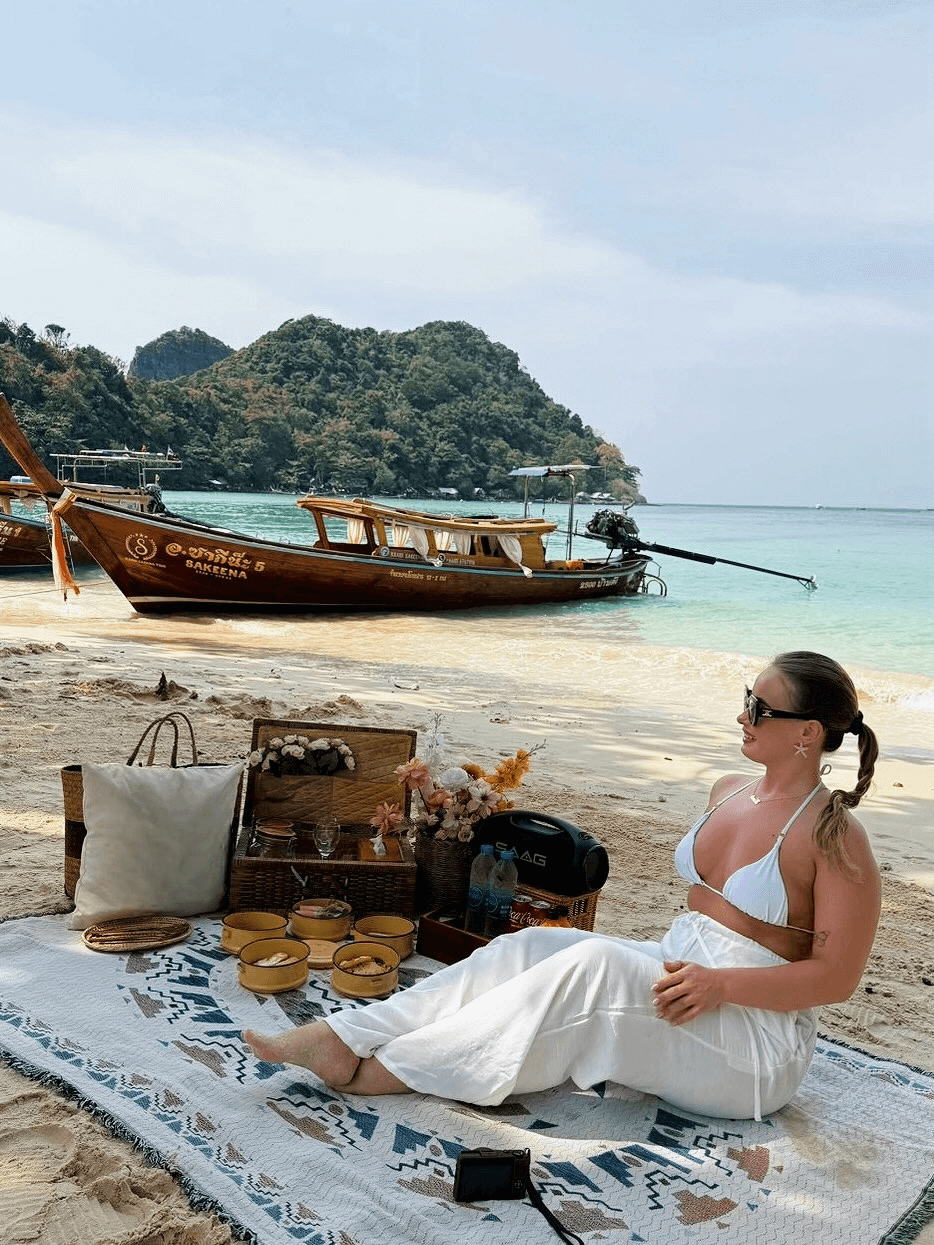 Hong Island Gallery 4