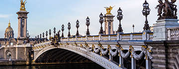 Walk the bridge of Pont Alexandre III